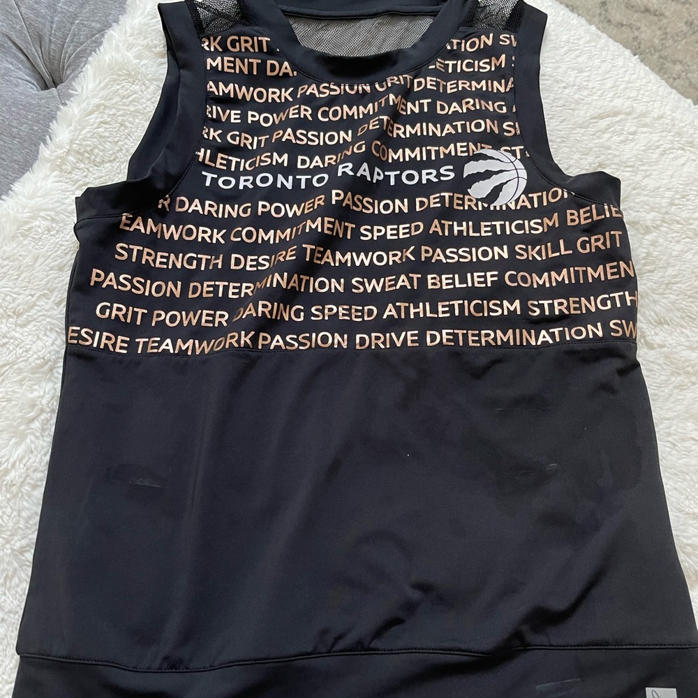 NWT Raptors Endurance tank